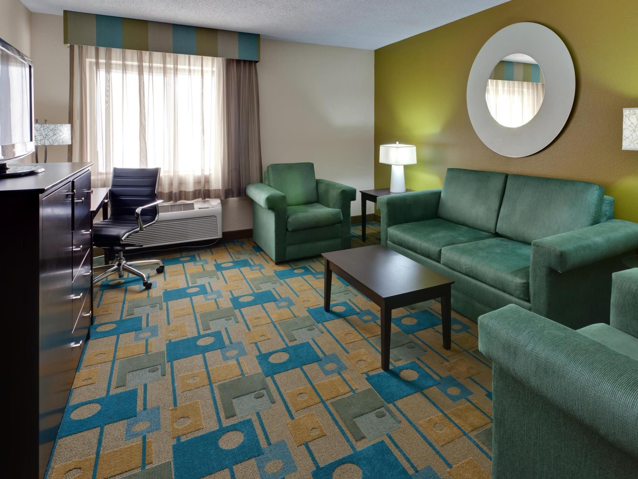 Hotel La Quinta By Wyndham Plattsburgh Exterior foto